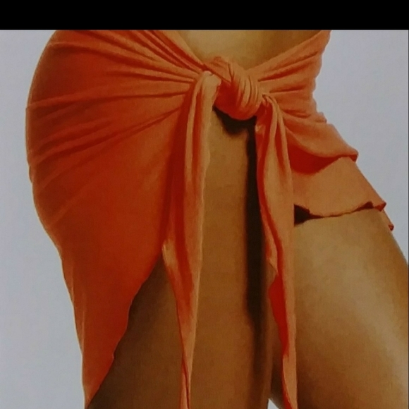 Bathing suit coverup - Picture 1 of 3